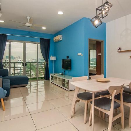 Flora Residence One South By Idealhub Seri Kembangan Luaran gambar